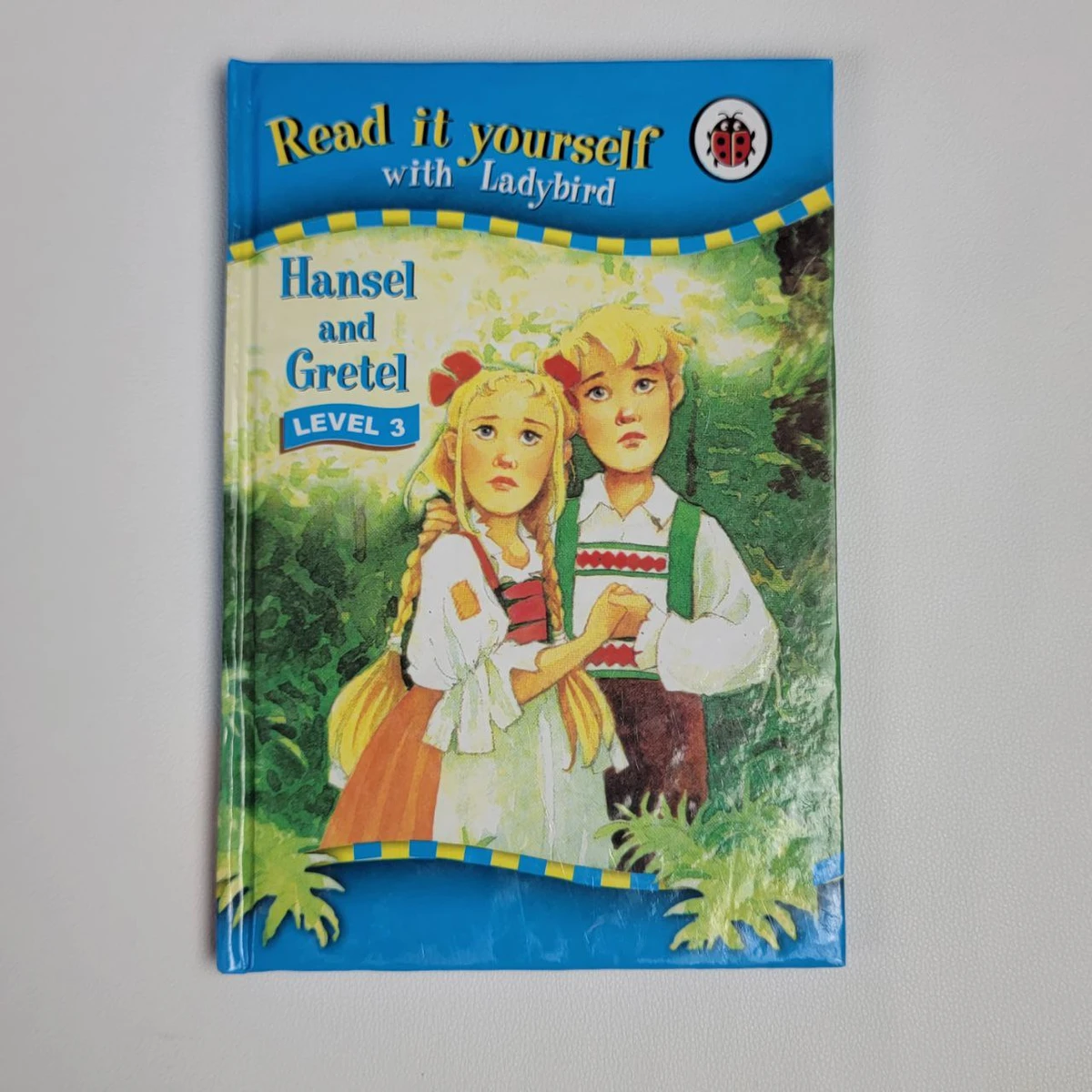 Ladybird level-03 Hardcover (Hansel and Gretel)