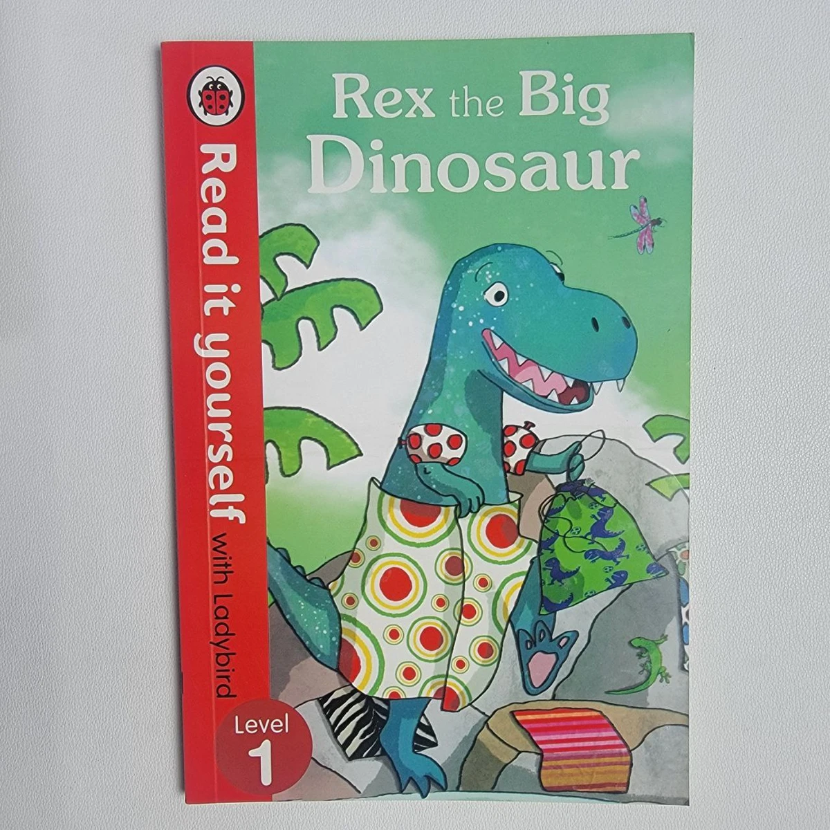 Ladybird level 01 (Rex The Big Dinosaur)